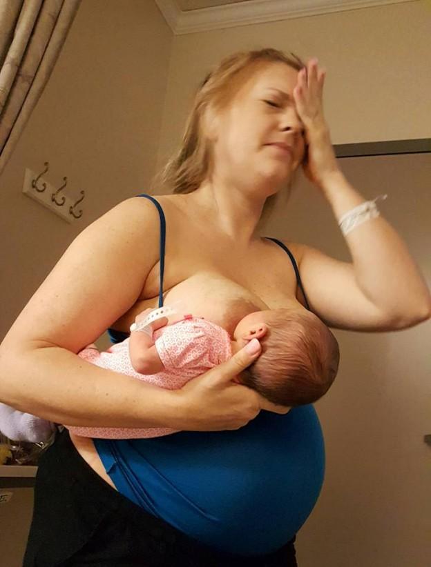 Breastfeeding Positions | Breastfeeding Tips for Moms