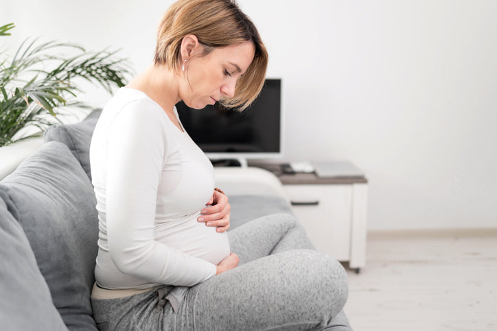 How to Keep Connected With Loved Ones During a COVID-19 Pregnancy