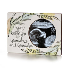 Load image into Gallery viewer, Grandparent Magnetic Ultrasound Frame
